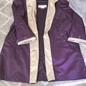 Vintage RainShedder Trenchcoat Size Large PURPLE AND OLE GOLD Raincoat